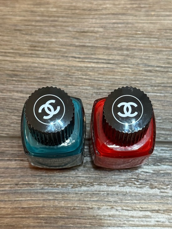 CHANEL Accessories - CHANEL empty bottles